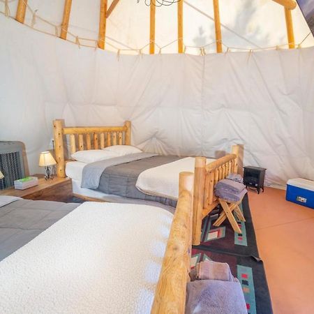 OK RV Park Family Tipi OK1 Hotel Moab Bagian luar foto