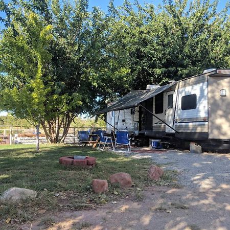 OK RV Park Family Tipi OK1 Hotel Moab Bagian luar foto